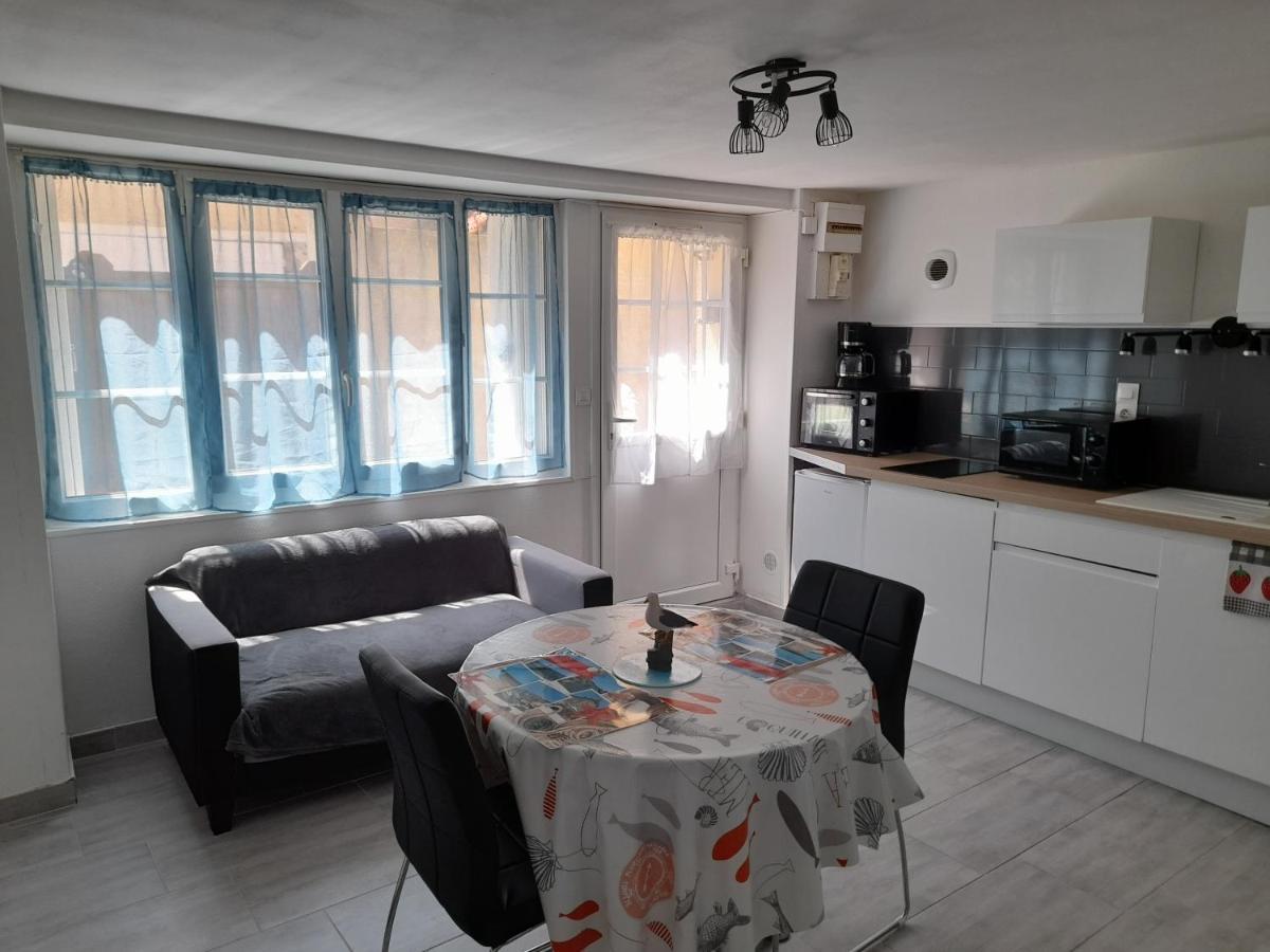 F2 Rdc Promo Cour Courseulles Sur Mer 外观 照片